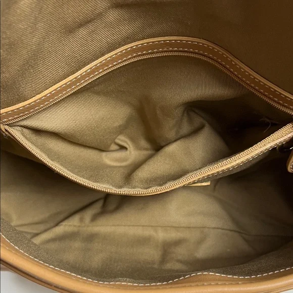 RARE Coach Legacy Saddle Soft Leather Buckle Field Crossbody Bag Tan 9128 - Picture 13 of 16